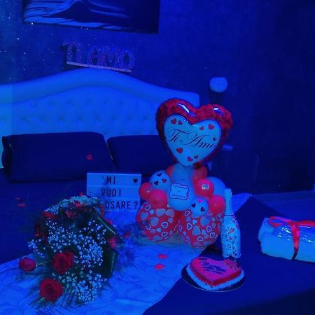 Afrodite Luxury Suite Veglie Bagian luar foto