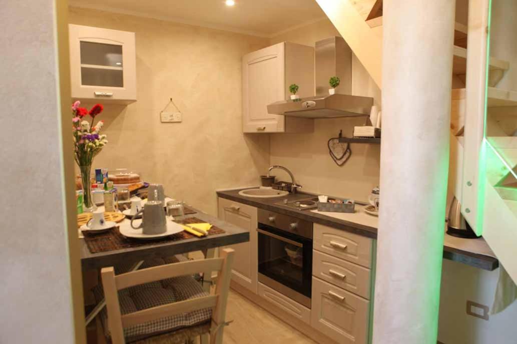 Afrodite Luxury Suite Veglie Bagian luar foto
