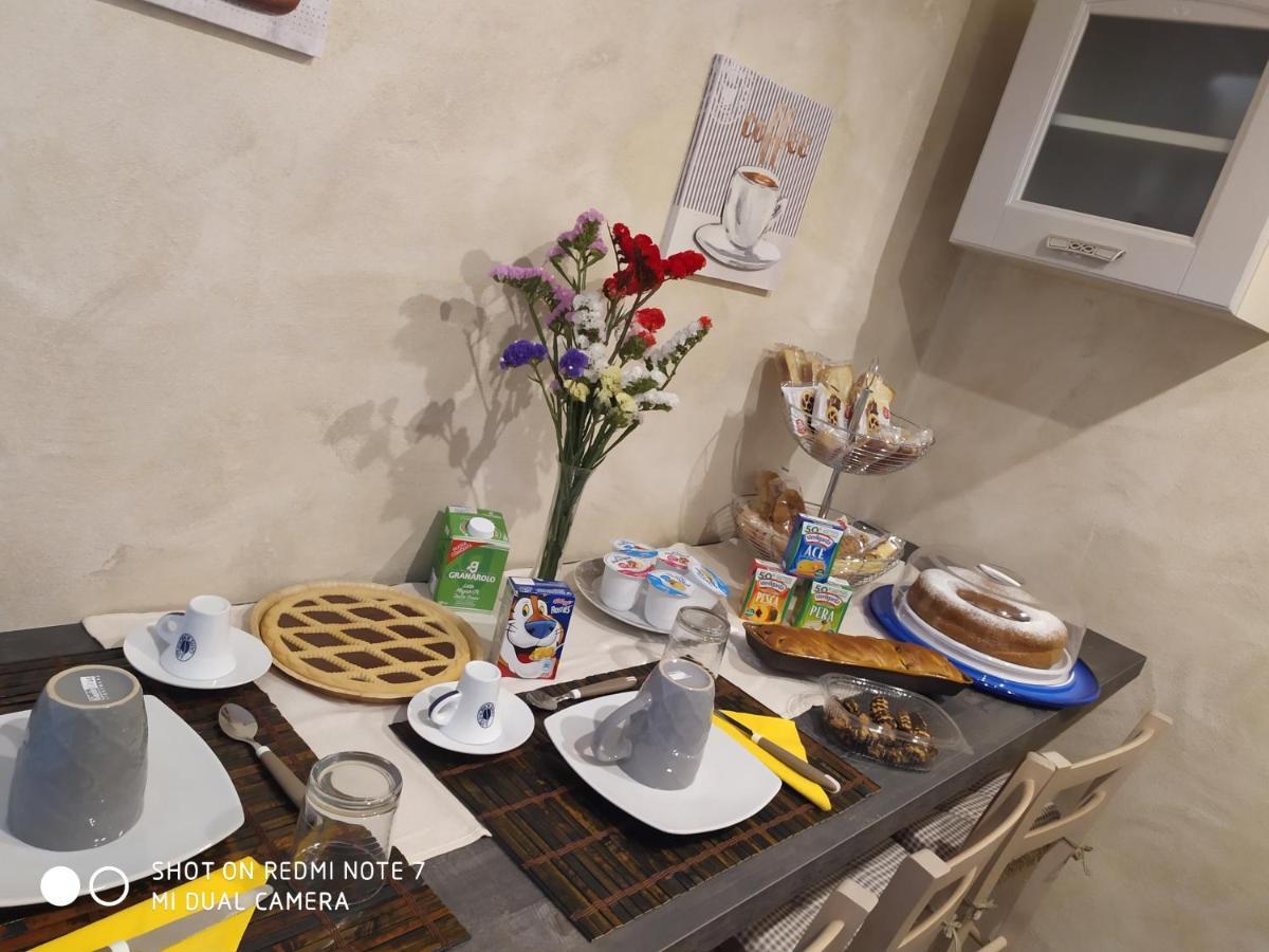 Afrodite Luxury Suite Veglie Bagian luar foto