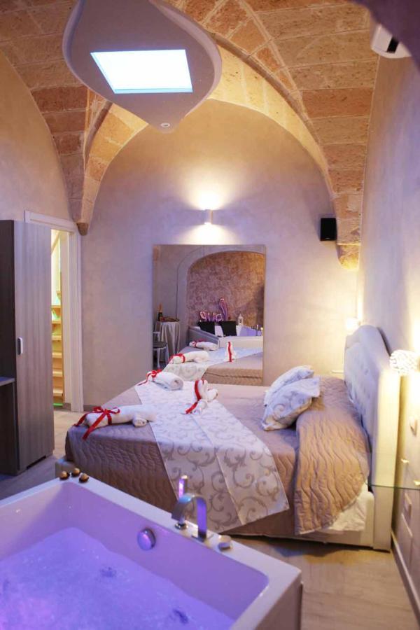Afrodite Luxury Suite Veglie Bagian luar foto