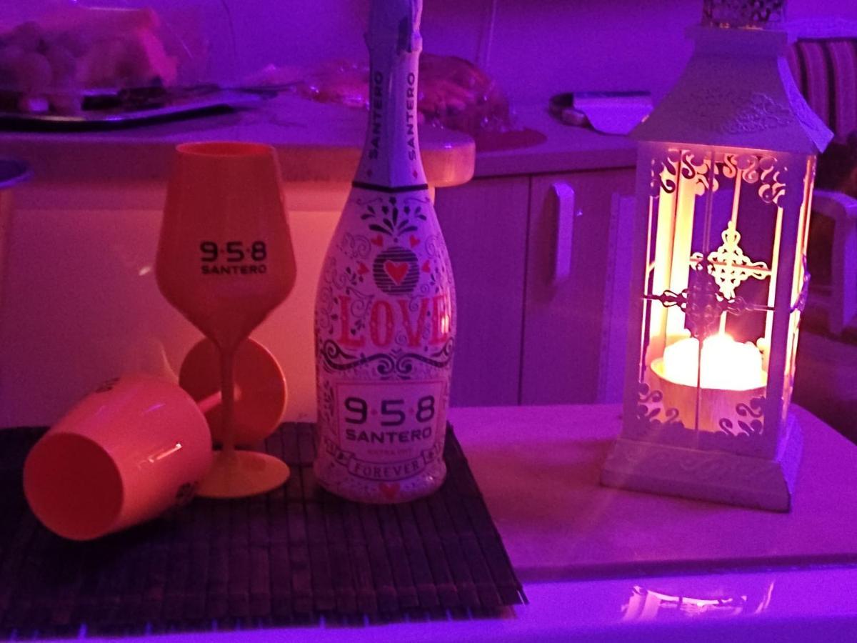 Afrodite Luxury Suite Veglie Bagian luar foto